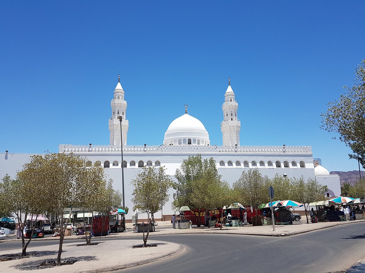 You are currently viewing Masjid Al Qiblatayn